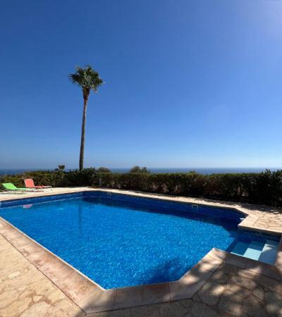 Unforgettable Family Escape - Cliffside Villa With Panoramic Sea Views And Kid-Friendly Private Pool ピッソウリ エクステリア 写真